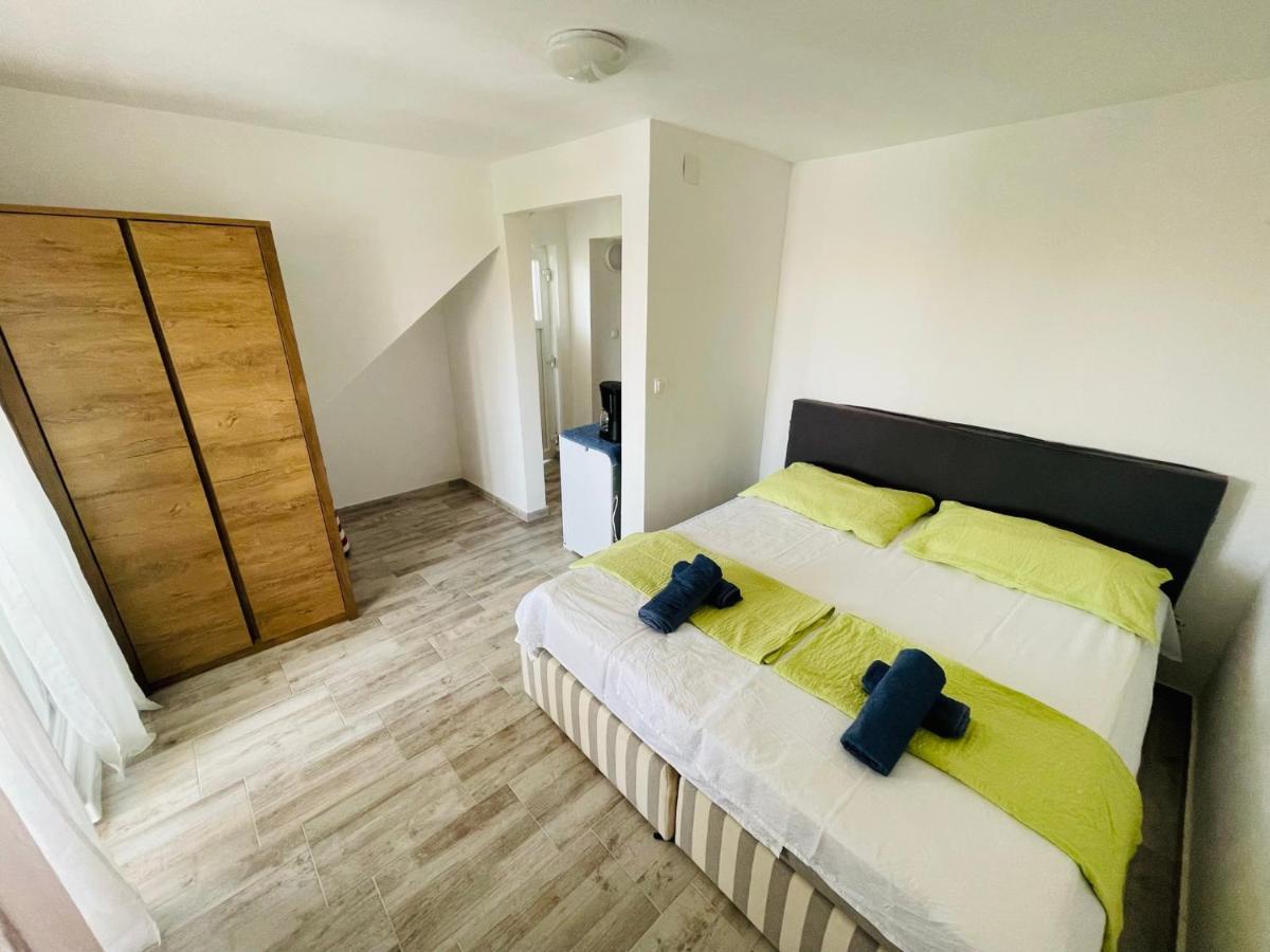 Beauty Living Jasmina Apartment ปูนัต ภายนอก รูปภาพ